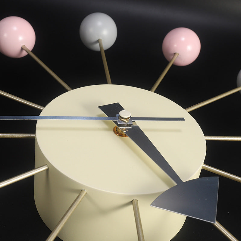 Light Luxury Clocks  Explosive Products Silent Clocks